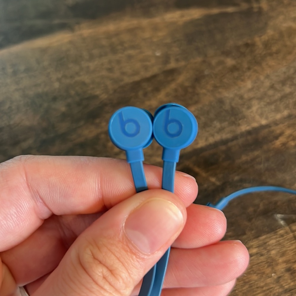 Beats Flex All Day Bluetooth Headphones - Picture 4 of 6